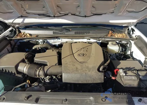 2023 Toyota Tacoma Trd Off Road z USA, uszkodzony, nr VIN 3TMCZ5AN4PM554899